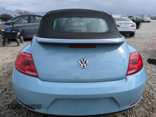 2013 Volkswagen Beetle 2.5L with VIN 3VW5X7AT4DM829494, listed as a Copart auction lot 47654065 with 34,987 mi miles and Salvage title. Bid and sale history available at DreamBid. Image 6.