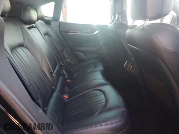 2017 Maserati Levante z VIN ZN661XUA2HX255298, wystawiony jako Copart lot #43757675 z przebiegiem 93 678 mil mil oraz Szkoda całkowita • Salvage title. Historia ofert i sprzedaży dostępna na DreamBid. Obrazek 11.