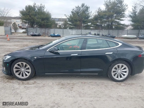 2017 Tesla Model S 60 with VIN 5YJSA1E12HF189972, listed as a IAAI auction lot 41578104 with NaN miles. Bid and sale history available at carsss.com. Image 14.