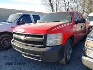 2007 Chevrolet Silverado 1500 LT w/1LT with VIN 2GCEC19C071573513, listed as a IAAI auction lot 41638275 with 110,062 mi miles. Bid and sale history available at carsss.com. Image 17.