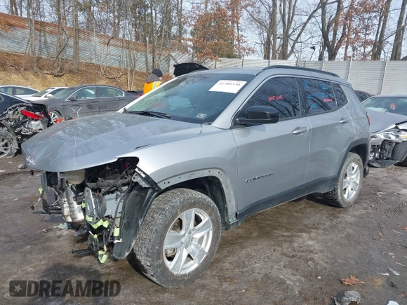 2022 Jeep Compass Latitude с VIN 3C4NJDBB4NT131810, выставлен на аукционе IAAI как лот 41380330 с пробегом 63 588 миль миль и . История ставок и продаж доступна на DreamBid. Изображение 18.