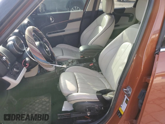 2018 MINI Countryman Cooper S with VIN WMZYT5C39J3E61682, listed as a Copart auction lot 45641125 with 98,496 mi miles and Salvage title. Bid and sale history available at DreamBid. Image 7.