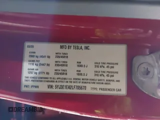 2020 Tesla Model 3 Standard Range Plus z VIN 5YJ3E1EA2LF705670, wystawiony jako IAAI lot #41572352 z przebiegiem 99 980 mil mil oraz . Historia ofert i sprzedaży dostępna na DreamBid. Obrazek 9.