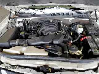 2006 Mercury Mountaineer Premier with VIN 4M2EU38896ZJ01560, listed as a Copart auction lot 49839295 with 251,374 mi miles and Clean title. Bid and sale history available at DreamBid. Image 12.