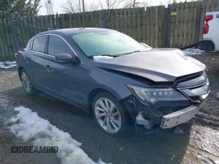 2017 Acura ILX with VIN 19UDE2F38HA015675, listed as a IAAI auction lot 41579329 with 93,539 mi miles. Bid and sale history available at carsss.com. Image 1.