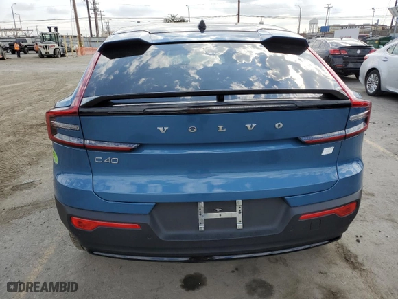 2023 Volvo C40 Recharge Pure Electric Ultimate with VIN YV4ED3GM8P2047583, listed as a Copart auction lot 72624784 with 12,484 mi miles and Salvage Title. Bid and sale history available at carsss.com. Image 6.