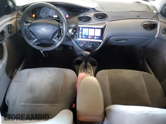 2000 Ford Focus SE with VIN 1FAFP3435YW430214, listed as a Copart auction lot 55068375 with 219,475 mi miles and Salvage Title. Bid and sale history available at carsss.com. Image 8.