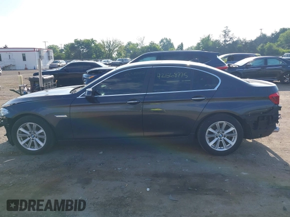 2014 BMW 5 Series 528i xDrive z VIN WBA5A7C50ED612098, wystawiony jako IAAI lot #42568775 z przebiegiem 31 475 mil mil oraz . Historia ofert i sprzedaży dostępna na DreamBid. Obrazek 14.