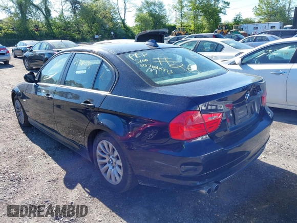 2009 BMW 3 Series 328i xDrive with VIN WBAPK73519A450091, listed as a IAAI auction lot 42305496 with Not provided miles and . Bid and sale history available at DreamBid. Image 3.
