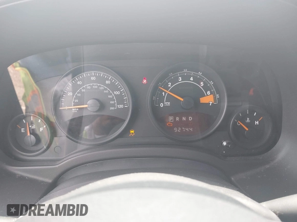 2015 Jeep Patriot Sport z VIN 1C4NJPBB2FD199094, wystawiony jako IAAI lot #42465784 z przebiegiem 92 744 mil mil oraz . Historia ofert i sprzedaży dostępna na DreamBid. Obrazek 7.
