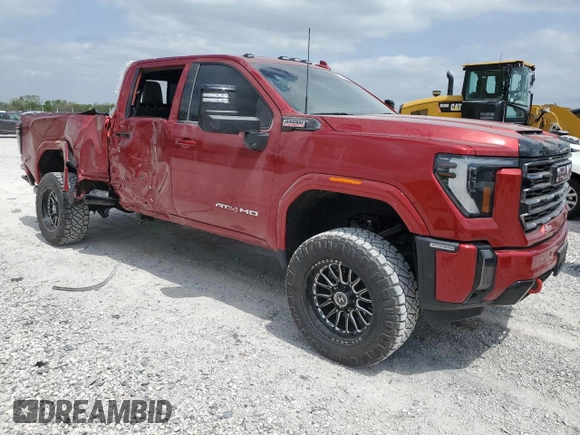 2024 GMC Sierra 2500HD AT4 z VIN 1GT49PEY8RF329909, wystawiony jako Copart lot #53800615 z przebiegiem 12 863 mil mil oraz Szkoda całkowita • Salvage title. Historia ofert i sprzedaży dostępna na DreamBid. Obrazek 4.