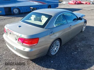 2008 BMW 3 Series 328i with VIN WBAWR33518P151390, listed as a IAAI auction lot 41862397 with 132,545 mi miles and . Bid and sale history available at carsss.com. Image 4.