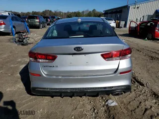 2020 Kia Optima LX with VIN 5XXGT4L3XLG381748, listed as a Copart auction lot 41619165 with 0 mi miles and Non Repairable. Bid and sale history available at carsss.com. Image 6.