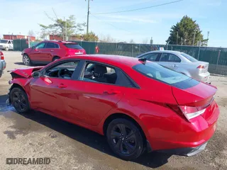 2023 Hyundai Elantra Preferred with VIN KMHLM4AG1PU431675, listed as a IAAI auction lot 41828703 with 58,913 mi miles. Bid and sale history available at carsss.com. Image 3.
