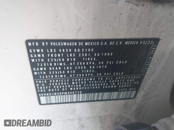 2023 Volkswagen Taos SE z VIN 3VVNX7B29PM345710, wystawiony jako IAAI lot #41805268 z przebiegiem 27 783 mil mil oraz . Historia ofert i sprzedaży dostępna na DreamBid. Obrazek 9.