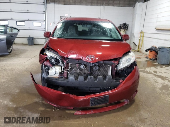 2016 Toyota Sienna LE AAS with VIN 5TDKK3DC3GS691752, listed as a Copart auction lot 55819735 with 247,385 mi miles and Clean Title. Bid and sale history available at DreamBid. Image 5.