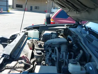 2017 Toyota Tacoma SR с VIN 5TFSX5EN1HX047336, выставлен на аукционе IAAI как лот 42704027 с пробегом 149 628 миль миль и . История ставок и продаж доступна на DreamBid. Изображение 20.