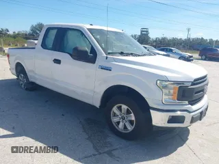 2019 Ford F-150 XL z VIN 1FTEX1CB0KKE51747, wystawiony jako IAAI lot #40526082 z przebiegiem 85 519 mil mil oraz . Historia ofert i sprzedaży dostępna na DreamBid. Obrazek 1.