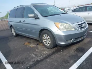 2008 Honda Odyssey EX-L with VIN 5FNRL38668B110203, listed as a IAAI auction lot 41945944 with 184,701 mi miles. Bid and sale history available at carsss.com. Image 1.