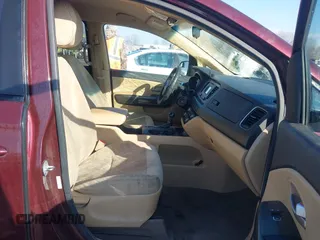 2015 Kia Sedona LX with VIN KNDMB5C14F6059569, listed as a IAAI auction lot 41564739 with 167,275 mi miles. Bid and sale history available at carsss.com. Image 5.