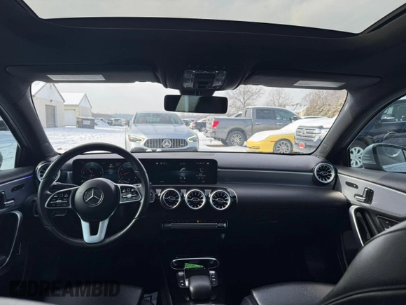 2022 Mercedes-Benz A 220 with VIN W1K3G4EB5NJ334350, listed as a Copart auction lot 43960835 with 93,630 mi miles and Clean Title. Bid and sale history available at DreamBid. Image 9.
