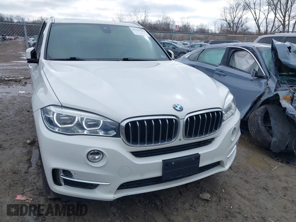 2018 BMW X5 xDrive35i with VIN 5UXKR0C56J0Y02820, listed as a IAAI auction lot 41783212 with 151,576 mi miles. Bid and sale history available at carsss.com. Image 12.