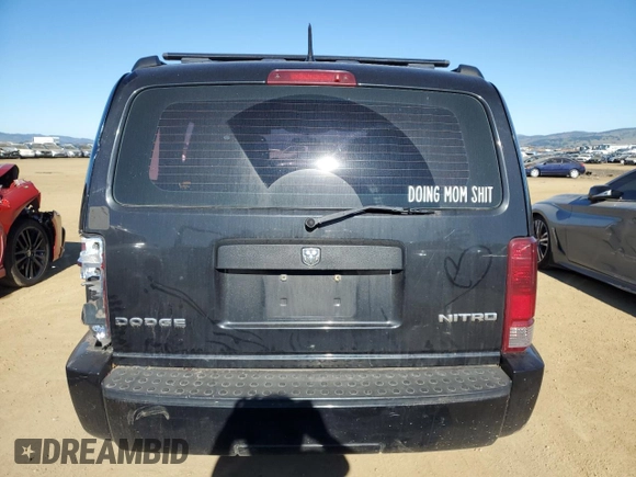 2011 Dodge Nitro SE с VIN 1D4PU2GK1BW506946, выставлен на аукционе Copart как лот 87854605 с пробегом 169 371 миль миль и Списание • Salvage title. История ставок и продаж доступна на DreamBid. Изображение 6.