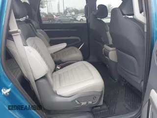 2024 Kia EV9 Land with VIN KNDADFS54R6034361, listed as a IAAI auction lot 41660450 with 2,358 mi miles. Bid and sale history available at carsss.com. Image 8.