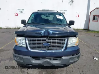 2004 Ford Expedition Special Service with VIN 1FMFU16L24LA56074, listed as a IAAI auction lot 41803262 with 86,169 mi miles. Bid and sale history available at carsss.com. Image 12.