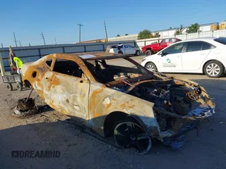 2020 Chevrolet Camaro 1LT z VIN 1G1FB1RS3L0111699, wystawiony jako IAAI lot #40422022 z przebiegiem Nie podano mil oraz . Historia ofert i sprzedaży dostępna na DreamBid. Obrazek 1.