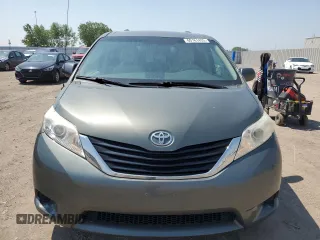 2013 Toyota Sienna LE AAS with VIN 5TDKK3DC5DS284804, listed as a Copart auction lot 60161435 with 126,399 mi miles and Salvage title. Bid and sale history available at DreamBid. Image 5.