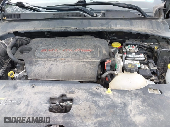 2019 Jeep Compass Latitude with VIN 3C4NJDBB5KT782858, listed as a IAAI auction lot 42263404 with 64,315 mi miles and . Bid and sale history available at DreamBid. Image 10.