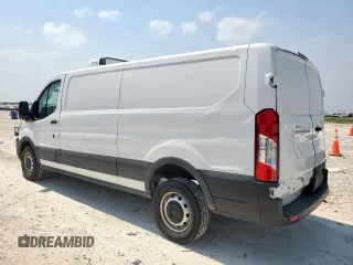 2023 Ford Transit Cargo с VIN 1FTBR1Y81PKB48106, выставлен на аукционе Copart как лот 57442685 с пробегом 11 889 миль миль и Списание • Salvage title. История ставок и продаж доступна на DreamBid. Изображение 2.
