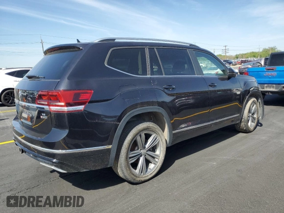 2019 Volkswagen Atlas SE z VIN 1V2XR2CA4KC565064, wystawiony jako Copart lot #57879675 z przebiegiem 43 143 mil mil oraz Szkoda całkowita • Salvage title. Historia ofert i sprzedaży dostępna na DreamBid. Obrazek 3.