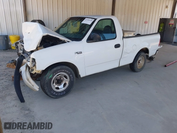 2000 Ford F-150 XL with VIN 1FTZF1724YNA84616, listed as a IAAI auction lot 41999334 with Not provided miles and . Bid and sale history available at DreamBid. Image 18.