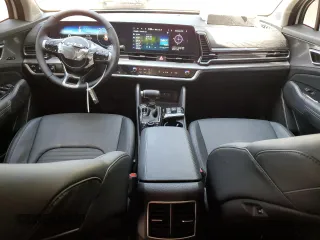 2025 Kia Sportage SX-Prestige с VIN 5XYK53DF7SG292284, выставлен на аукционе Copart как лот 64005715 с пробегом 5 846 миль миль и Списание • Salvage title. История ставок и продаж доступна на DreamBid. Изображение 8.