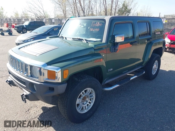 2006 Hummer H3 with VIN 5GTDN136968220023, listed as a IAAI auction lot 42013950 with 164,924 mi miles. Bid and sale history available at carsss.com. Image 2.