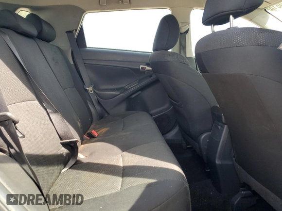 2010 Toyota Matrix z VIN 2T1KU4EE6AC350085, wystawiony jako Copart lot #55460815 z przebiegiem 121 426 mil mil oraz Szkoda całkowita • Salvage title. Historia ofert i sprzedaży dostępna na DreamBid. Obrazek 10.