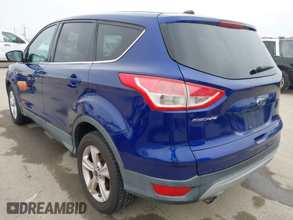 2016 Ford Escape SE z VIN 1FMCU0G94GUA22720, wystawiony jako IAAI lot #42163867 z przebiegiem 217 906 mil mil oraz . Historia ofert i sprzedaży dostępna na DreamBid. Obrazek 3.