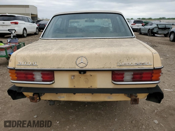 1983 Mercedes-Benz 300 with VIN WDBAB33A2DB030078, listed as a Copart auction lot 54630525 with 233,016 mi miles and Clean Title. Bid and sale history available at carsss.com. Image 6.