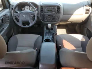 2006 Ford Escape XLS with VIN 1FMYU02Z56KC80946, listed as a Copart auction lot 75415284 with 125,537 mi miles and Salvage Title. Bid and sale history available at carsss.com. Image 8.