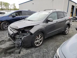 2013 Ford Escape Titanium с VIN 1FMCU0J95DUC67224, выставлен на аукционе Copart как лот 50823105 с пробегом 158 998 миль миль и Списание • Salvage title. История ставок и продаж доступна на DreamBid. Изображение 1.