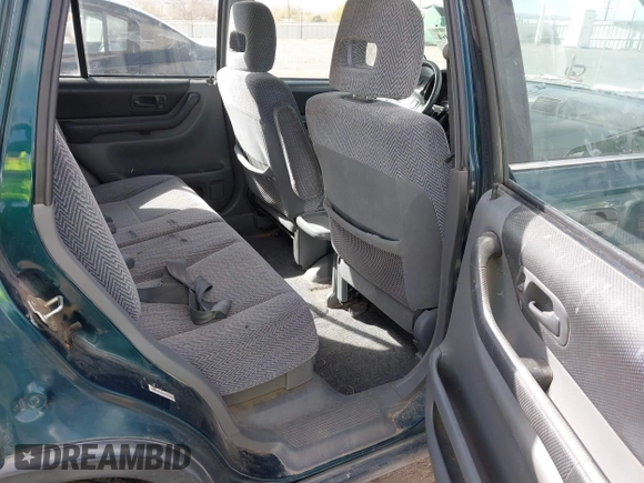 1997 Honda CR-V with VIN JHLRD1844VC027560, listed as a IAAI auction lot 41915164 with 267,691 mi miles. Bid and sale history available at carsss.com. Image 8.