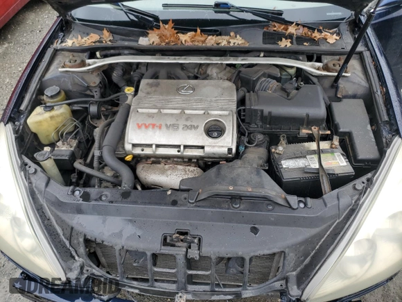 2003 Lexus ES 300 with VIN JTHBF30G036009951, listed as a Copart auction lot 50021235 with 231,411 mi miles and Salvage Title. Bid and sale history available at DreamBid. Image 11.