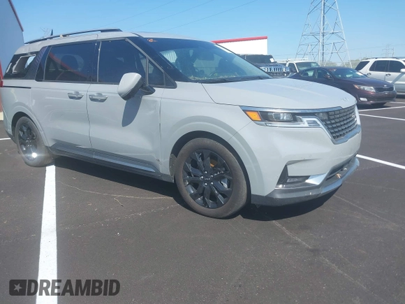 2024 Kia Carnival SX Prestige with VIN KNDNE5H32R6340005, listed as a IAAI auction lot 41984379 with 37,525 mi miles and . Bid and sale history available at DreamBid. Image 1.