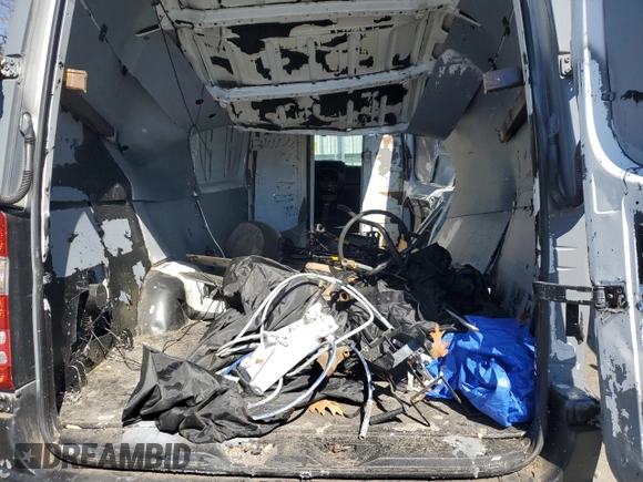 2011 Mercedes-Benz Sprinter with VIN WD3PE8CB3B5596913, listed as a Copart auction lot 49650825 with Not Provided miles and Salvage Title. Bid and sale history available at carsss.com. Image 10.