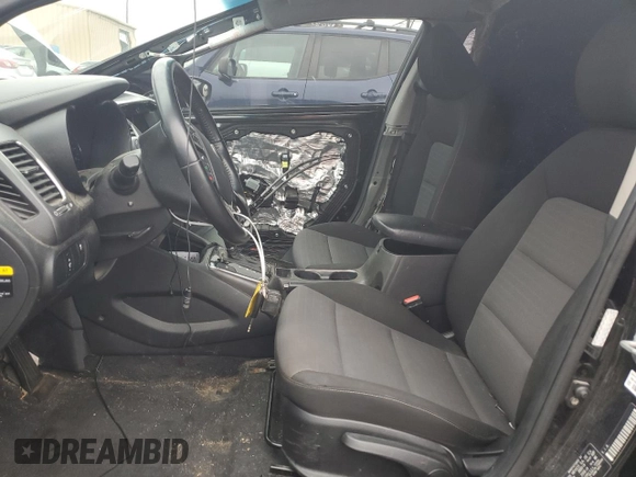 2017 Kia Forte S with VIN 3KPFL4A72HE040376, listed as a Copart auction lot 80709694 with 57,982 mi miles and Clean Title. Bid and sale history available at DreamBid. Image 7.