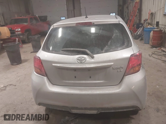 2016 Toyota Yaris L z VIN VNKKTUD32GA066699, wystawiony jako IAAI lot #41387987 z przebiegiem 76 595 mil mil oraz . Historia ofert i sprzedaży dostępna na DreamBid. Obrazek 16.
