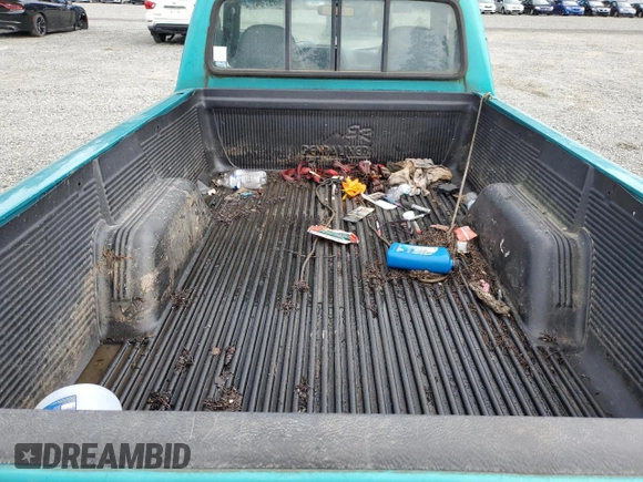 1994 Ford Ranger Splash with VIN 1FTCR10A0RPA30220, listed as a Copart auction lot 68889784 with 60,739 mi miles and Clean Title. Bid and sale history available at DreamBid. Image 10.