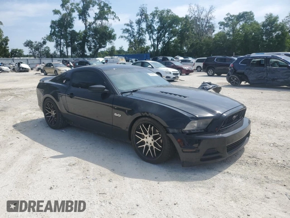 2014 Ford Mustang GT z VIN 1ZVBP8CFXE5225990, wystawiony jako Copart lot #55694085 z przebiegiem 116 477 mil mil oraz Szkoda całkowita • Salvage title. Historia ofert i sprzedaży dostępna na DreamBid. Obrazek 4.